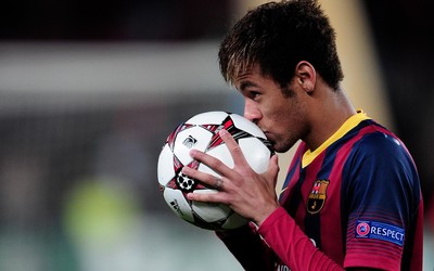 艾尚体育-偶像包袱